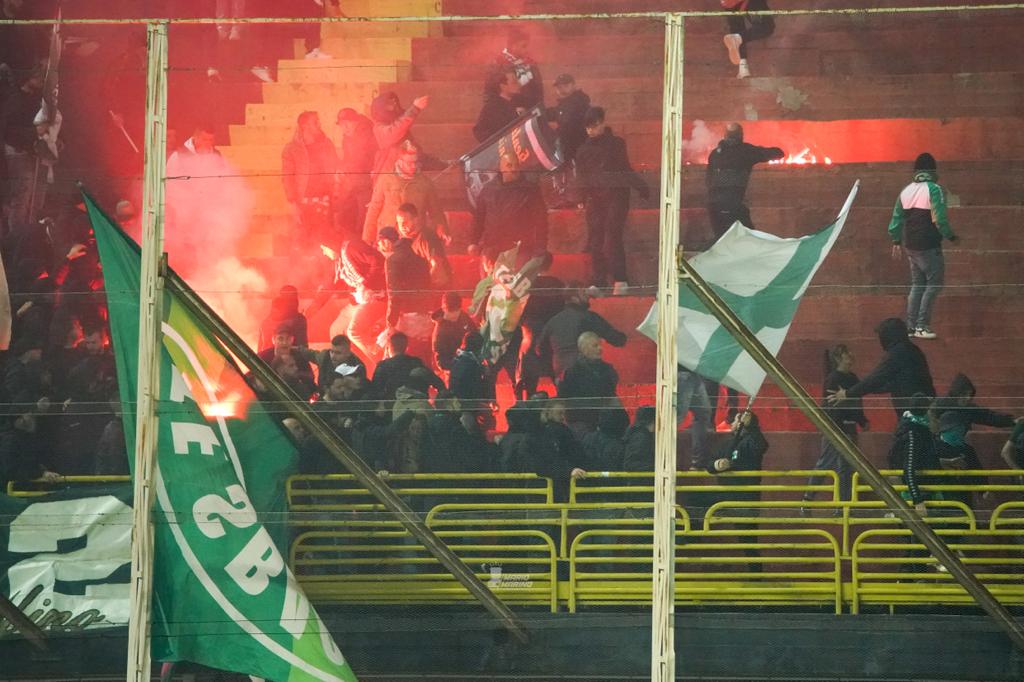I tifosi dell’Avellino durante Foggia-Avellino, crediti: Mario Marino/Riproduzione Riservata