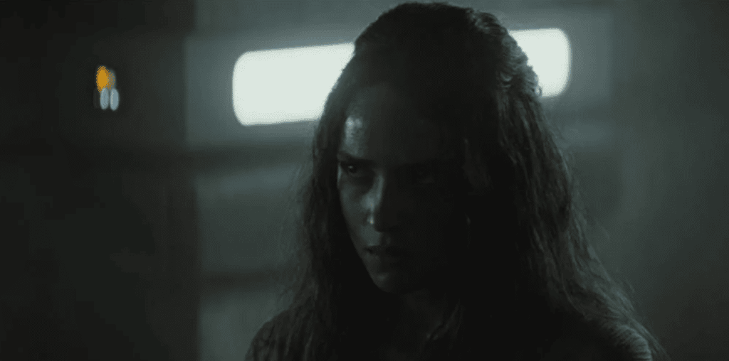 Bix Caleen prima di essere torturata