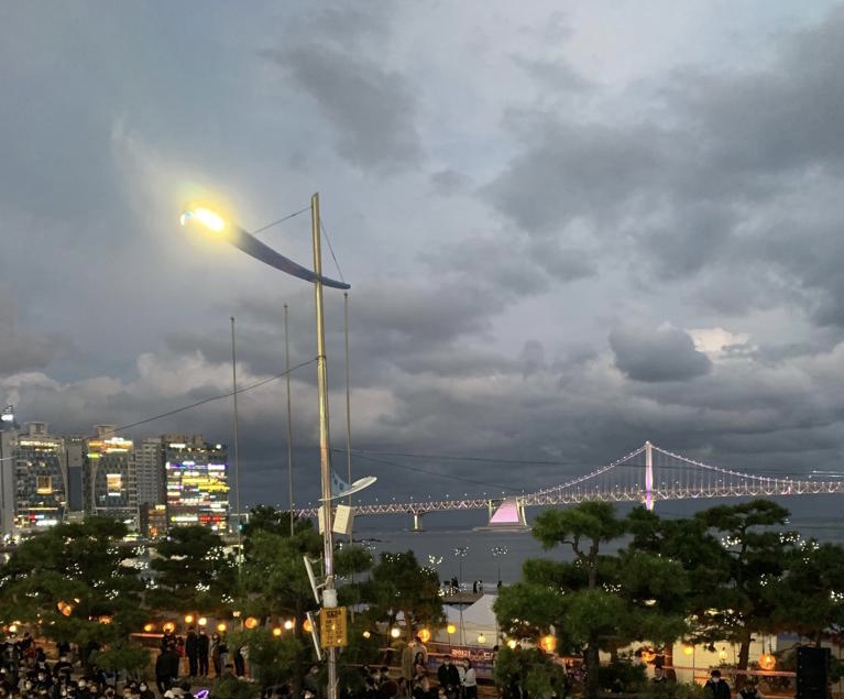 Come in un drama coreano fra grattacieli e paesaggi mozzafiato di Busan