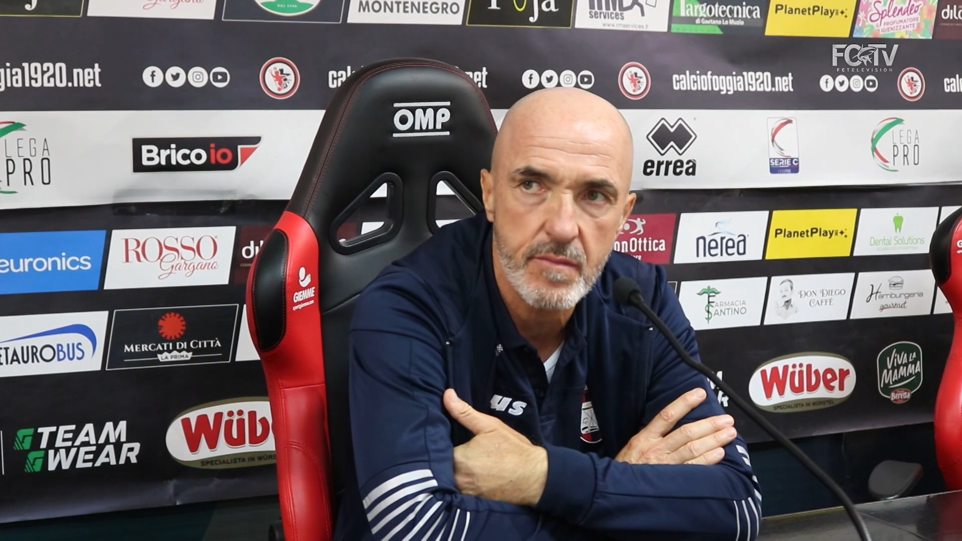 Immagine in evidenza: il tecnico del Crotone, Franco Lerda - crediti foto: screenshot dalla conferenza stampa post-gara col Foggia, pubblicata sul canale YouTube ufficiale dei rossoblù