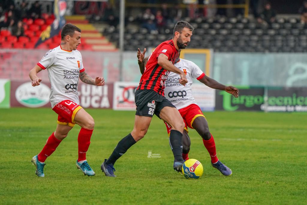 Immagine in evidenza: uno scatto di Foggia-ACR Messina 1-0 (Serie C - girone C 22/23) - crediti: foto di Mario Marino (RIPRODUZIONE RISERVATA)
