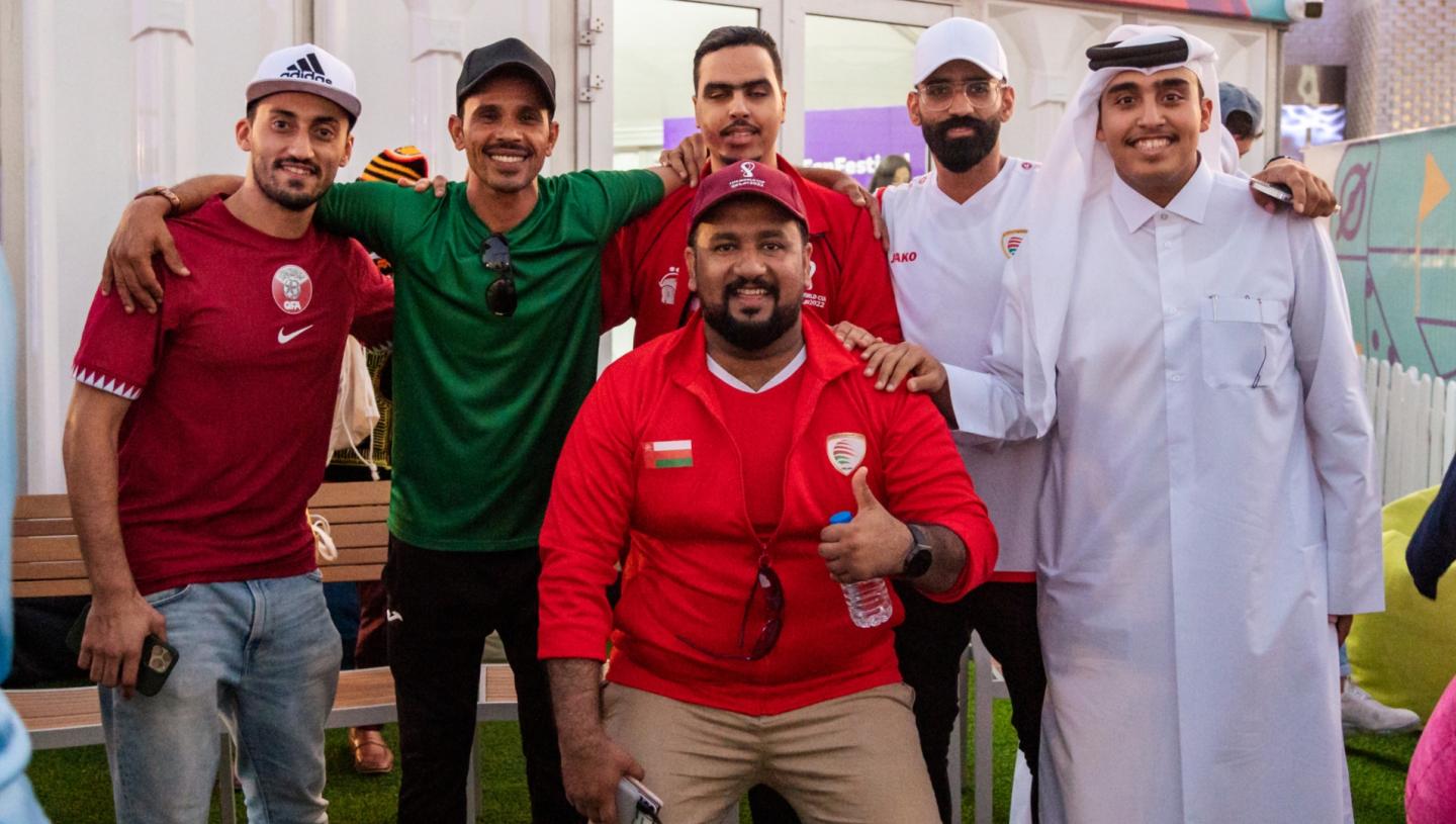 Un gruppo di tifosi in Qatar, crediti Pasquale Golia, riproduzione riservata