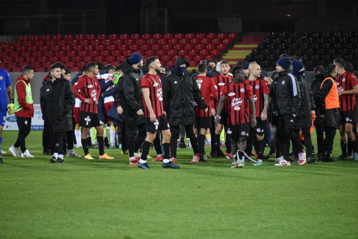 Calciomercato, come potrebbe essere quello targato Foggia? - Un momento di Foggia-Catanzaro, crediti: Luigia Spinelli