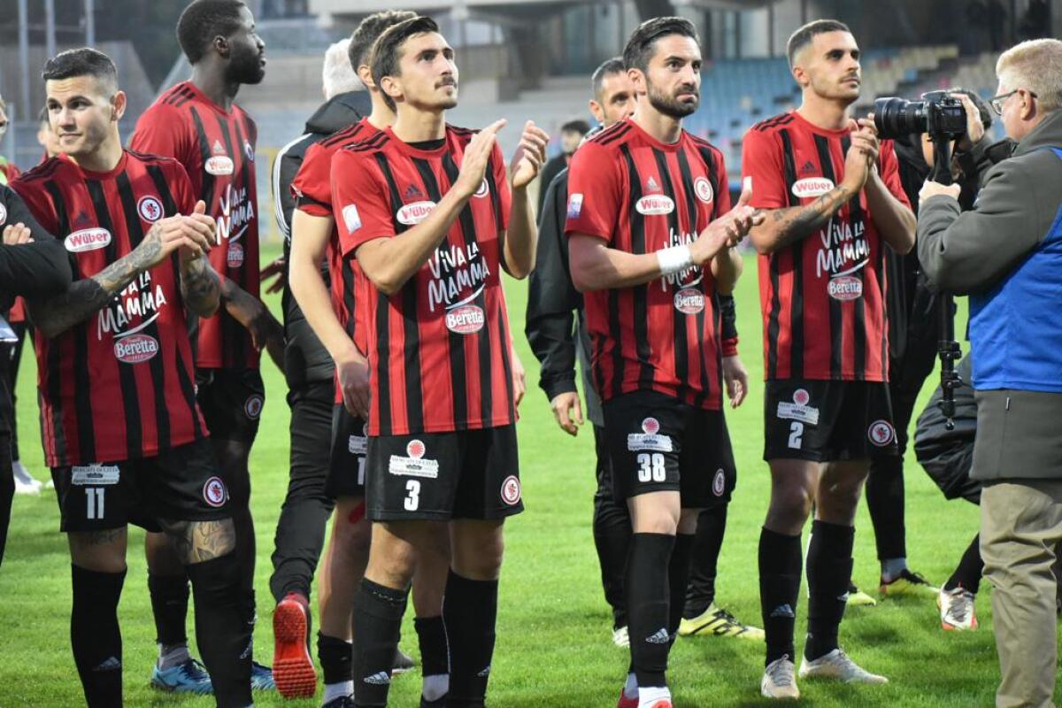 Coppa Italia Serie C, il cammino fino alla finale - Immagine in evidenza: uno scatto di Foggia-Catanzaro 2-0 (Coppa Italia Serie C 22/23) - crediti: foto di Luigia Spinelli (RIPRODUZIONE RISERVATA)