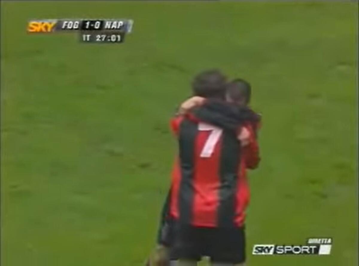 La grande sfida del Sud: quando il Foggia sconfisse il Napoli - Immagine in evidenza: uno scatto di Foggia-Napoli 4-1 (Serie C - girone B 2004/2005) - crediti foto: screenshot dal video della partita integrale pubblicato sul canale YouTube 19Utub86