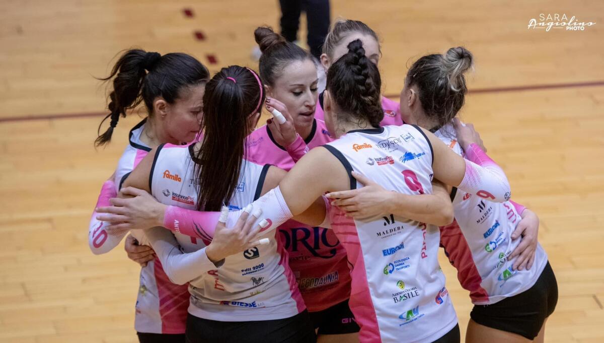 Pallavolo Cerignola cade al PalaDileo con la grinta di giocarsela con le big - 