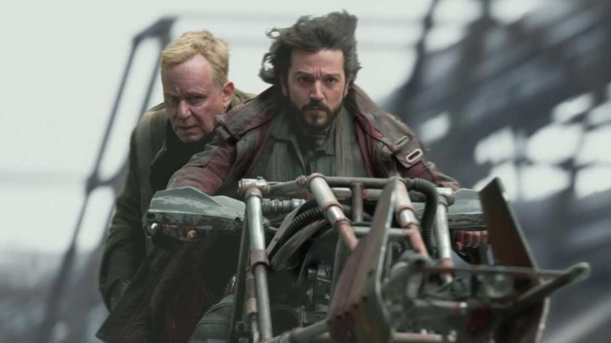 Andor: le prime foto dal set della seconda stagione! - Cassian e Luthen Rael alla fine del terzo episodio