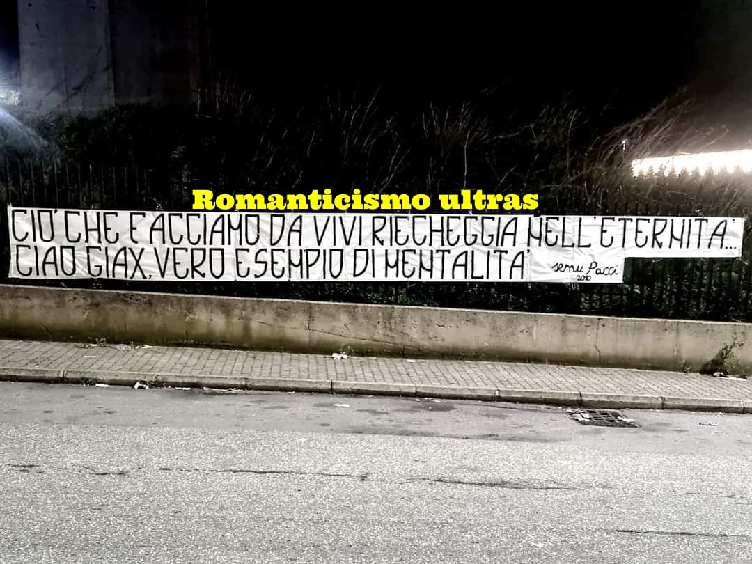 Immagine in evidenza: i tifosi del Messina per Giax - crediti foto: pagina Facebook Romanticismo Ultras