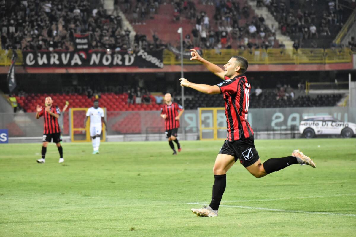 Davide Merola torna in C? Ecco la (possibile) destinazione - Immagine in evidenza: uno scatto di Foggia 2-0 Paganese, Primo Turno di Coppa Italia Serie C 2021/2022 - crediti: foto di Luigia Spinelli