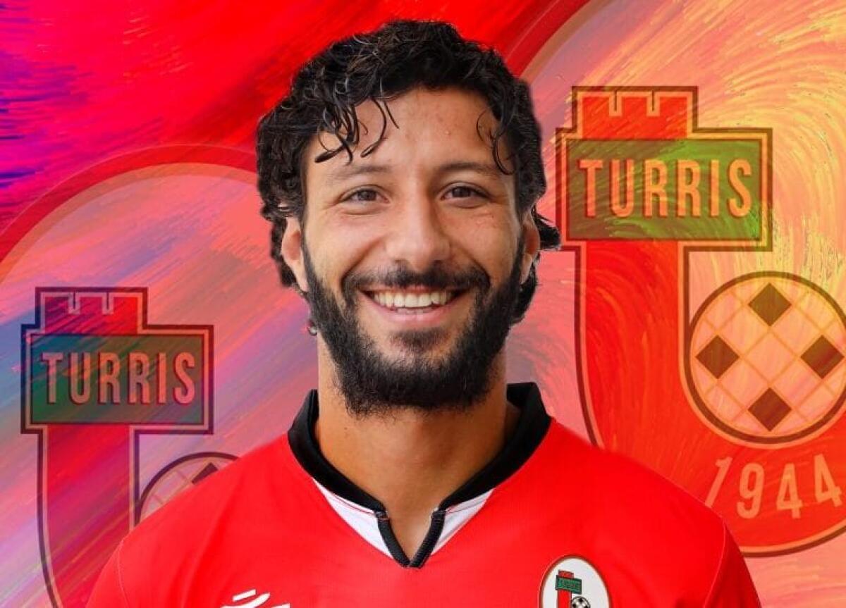 Foggia, per l'attacco si sonda anche Santaniello - Immagine in evidenza: Emanuele Santaniello - crediti foto: pagina ufficiale Facebook SS Turris Calcio Srl