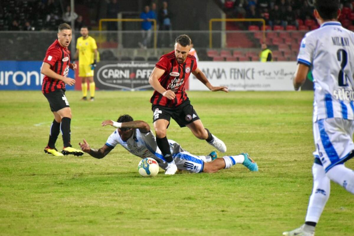 Pescara-Foggia, precedenti e analisi dell'avversario - Immagine in evidenza: uno scatto di Foggia-Pescara 0-4 (Serie C - girone C 2022/2023) - crediti: foto di Luigia Spinelli (RIPRODUZIONE RISERVATA)