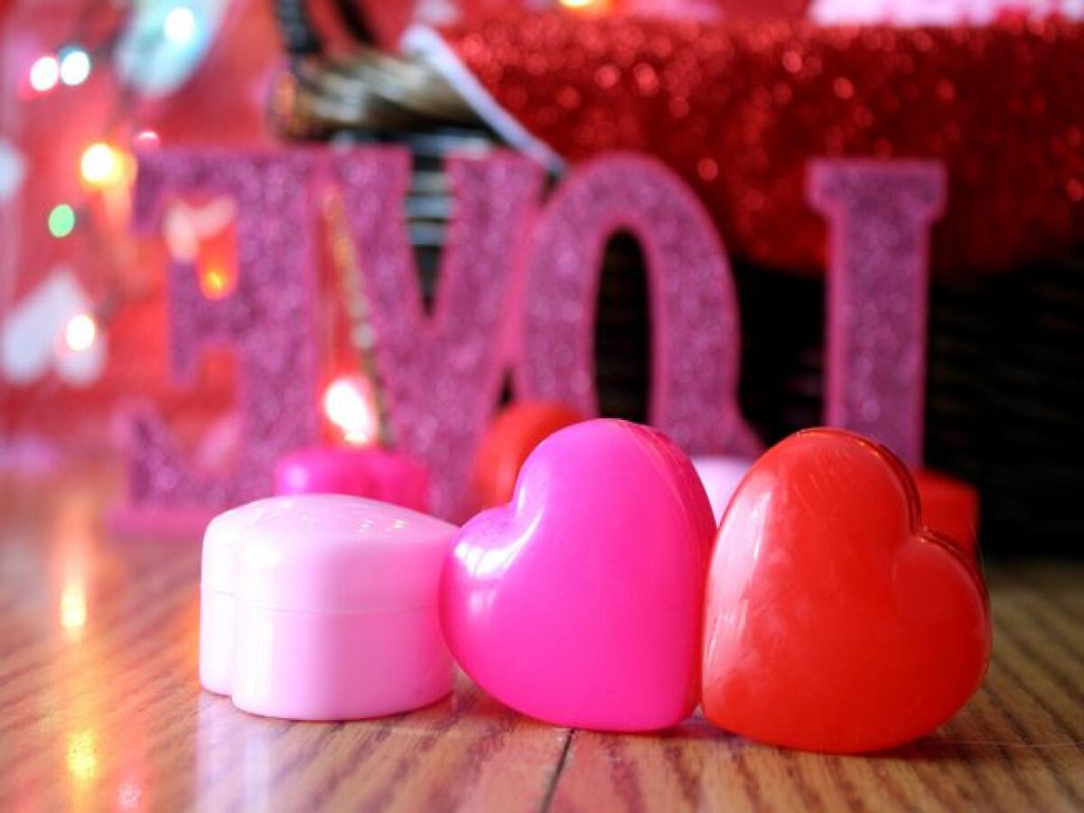 Festa di San Valentino: 230 frasi e immagini per infondere amore - 