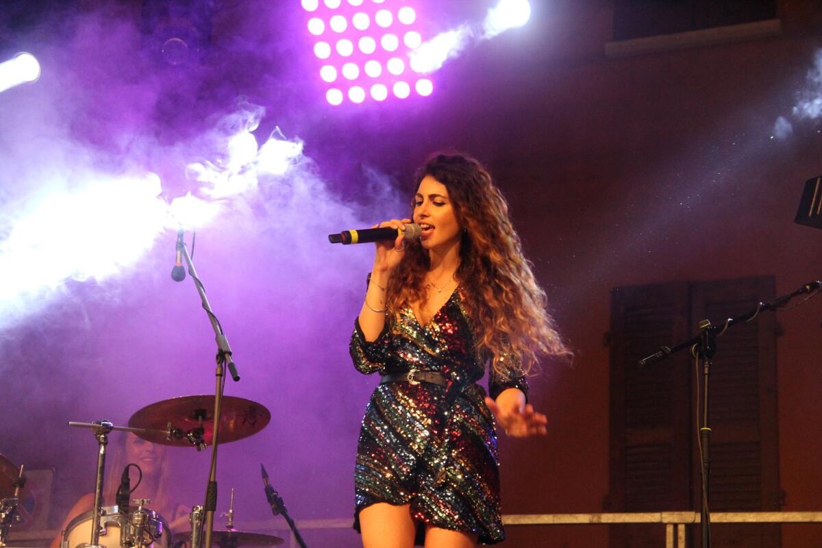 Luna Dragonieri, l’ultima solista dei Matia Bazar che viene dalla Puglia - Foto: Mattia Bazar