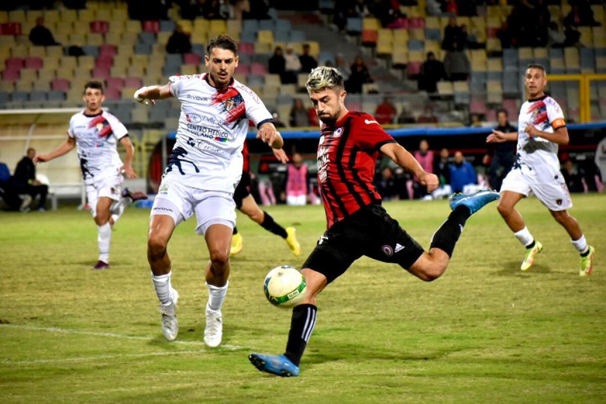 Foggia-Picerno: probabili formazioni e dove vederla - Immagine in evidenza: uno scatto di Foggia-Picerno (Coppa Italia Serie C 2022/23) - crediti: foto di Luigia Spinelli