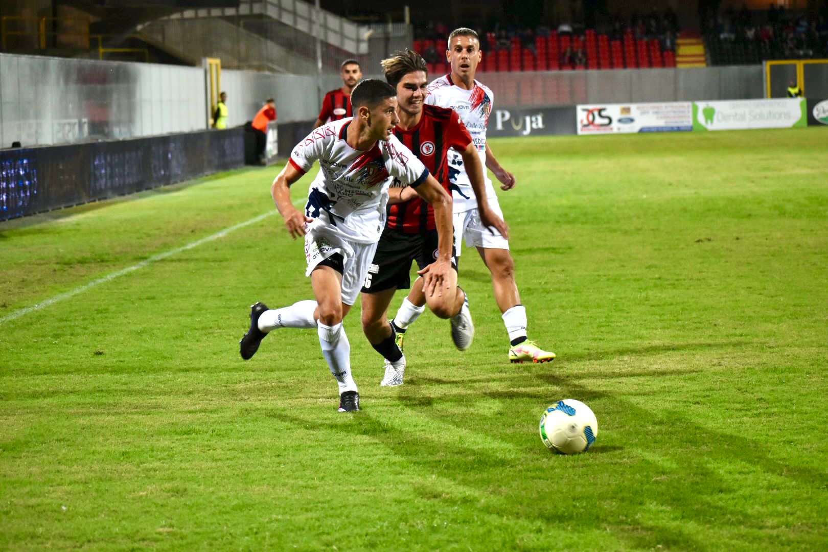 Immagine in evidenza: uno scatto di Foggia-Picerno (Coppa Italia Serie C 2022/23) - crediti: foto di Luigia Spinelli