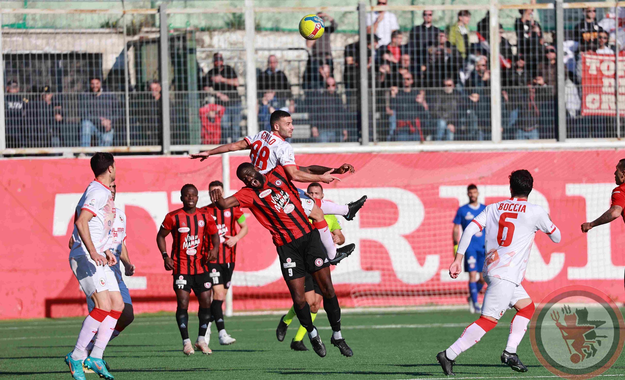 Immagine in evidenza: uno scatto della sfida tra la Turris ed i rossoneri (1-2, Serie C - girone C 22/23) - crediti: foto di Federico Antonellis/Calcio Foggia 1920