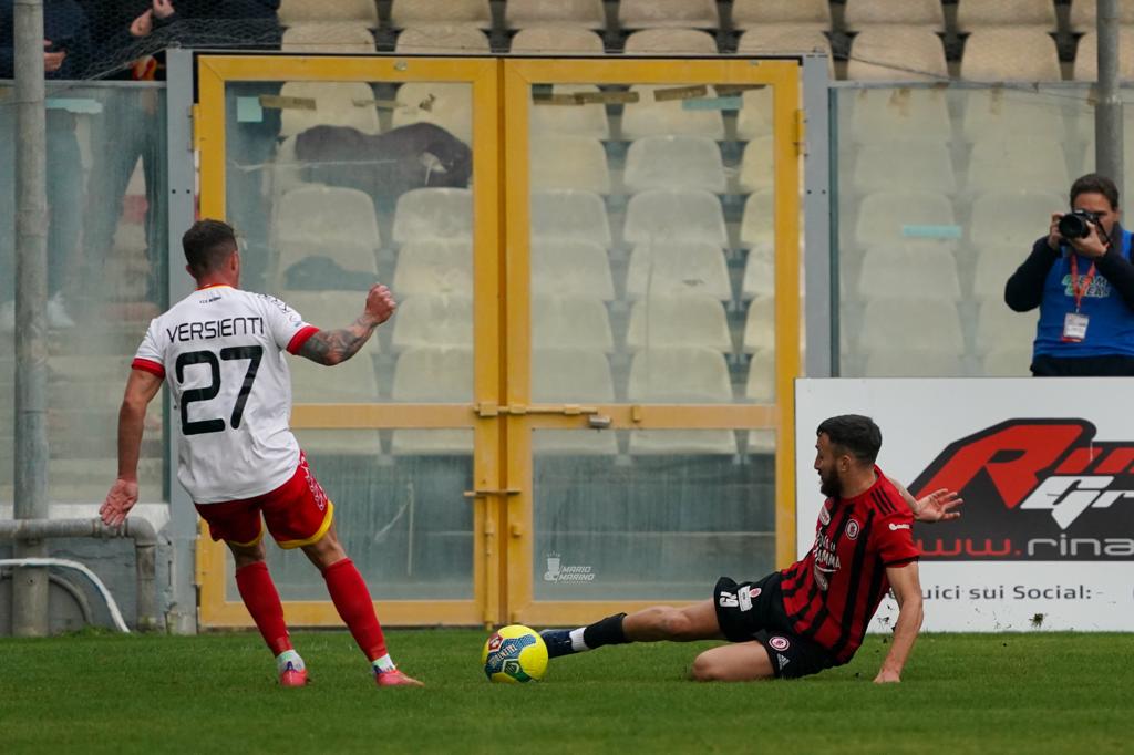 Immagine in evidenza: uno scatto di Foggia-ACR Messina 1-0 (Serie C - girone C 22/23) - crediti: foto di Mario Marino (RIPRODUZIONE RISERVATA)