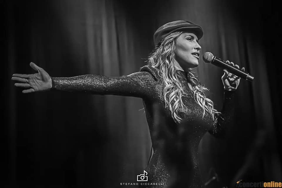Serena Brancale in concerto a S. Severo presenta “Je so accussì”