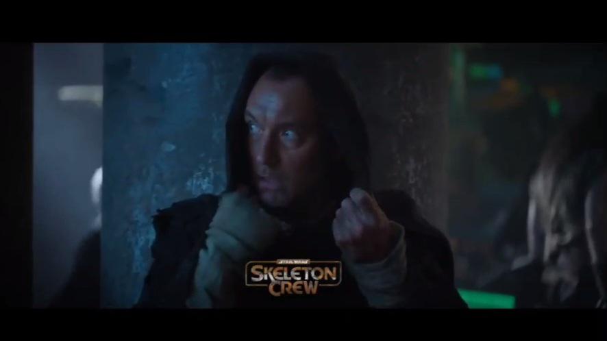 Il personaggio di Jude Law in Skeleton Crew
