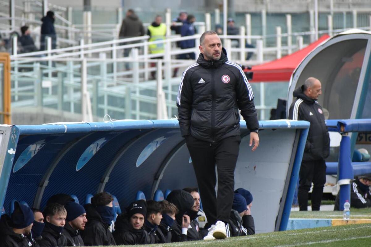 Foggia, Gallo a Rai Sport: "Dispiace uscire così" - Immagine in evidenza: uno scatto di Pescara-Foggia (Serie C - girone C 22/23) - crediti: foto di Luigia Spinelli (RIPRODUZIONE RISERVATA)