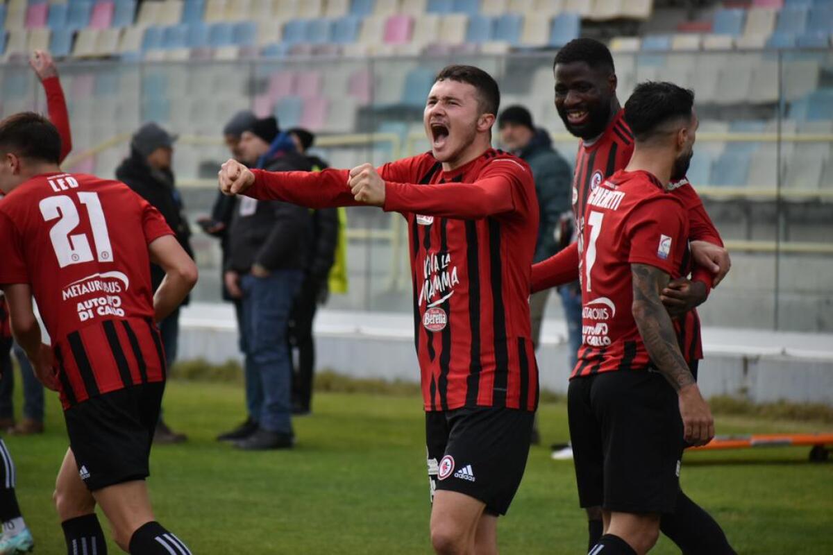 Foggia-Juve Stabia, trasferta vietata agli ospiti: ecco perché - Immagine in evidenza: uno scatto di Foggia-Potenza (Serie C - girone C 22/23) - crediti: foto di Luigia Spinelli (RIPRODUZIONE RISERVATA)
