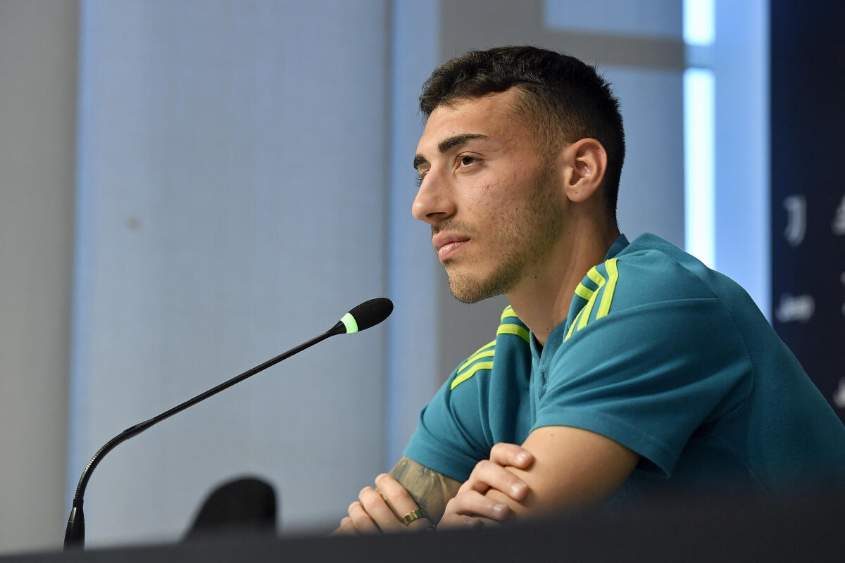 Juventus Next Gen, Riccio: "Vogliamo la finale" - Immagine in evidenza: Alessandro Pio Riccio - crediti foto: profilo ufficiale Twitter Juventus Next Gen