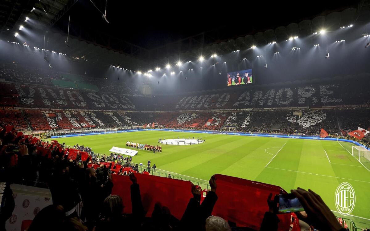 Coreografia da urlo a San Siro per Milan-Tottenham (VIDEO) - Immagine in evidenza: la coreografia di San Siro in occasione di Milan-Tottenham (andata ottavi di finale UCL 2022/23) - crediti foto: AC Milan