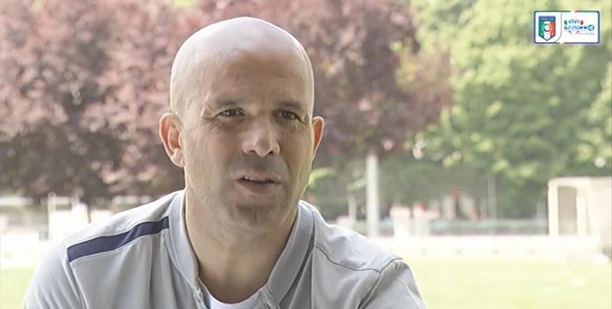Di Biagio: "Un orgoglio giocare nel Foggia. Zeman..." - Immagine in evidenza: Gigi Di Biagio - crediti foto: canale ufficiale YouTube Nazionale Italiana di Calcio (frame da video)