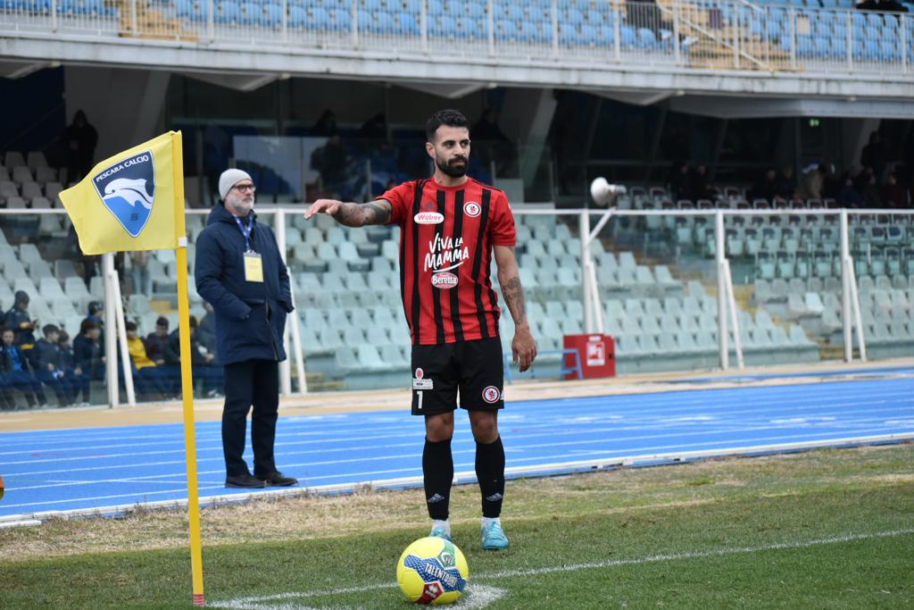 Immagine in evidenza: uno scatto di Pescara-Foggia (Serie C - girone C 22/23) - crediti: foto di Luigia Spinelli (RIPRODUZIONE RISERVATA)