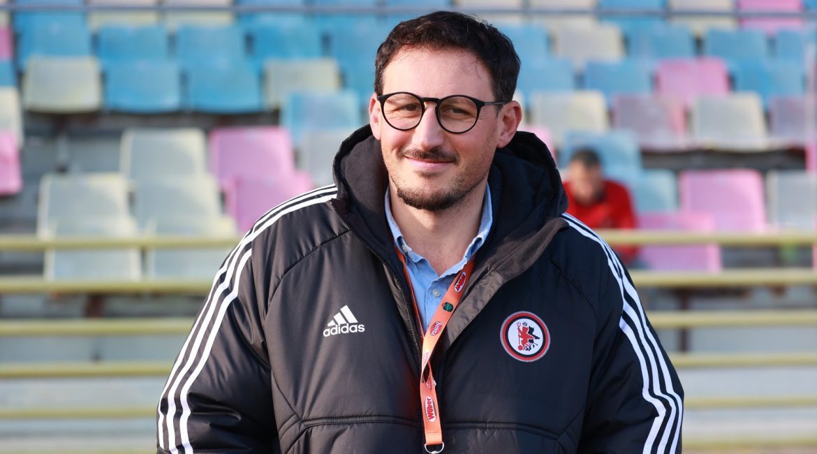 Immagine in evidenza: il D.S. del Foggia, Piergiuseppe Sapio - crediti foto: sito ufficiale Calcio Foggia 1920
