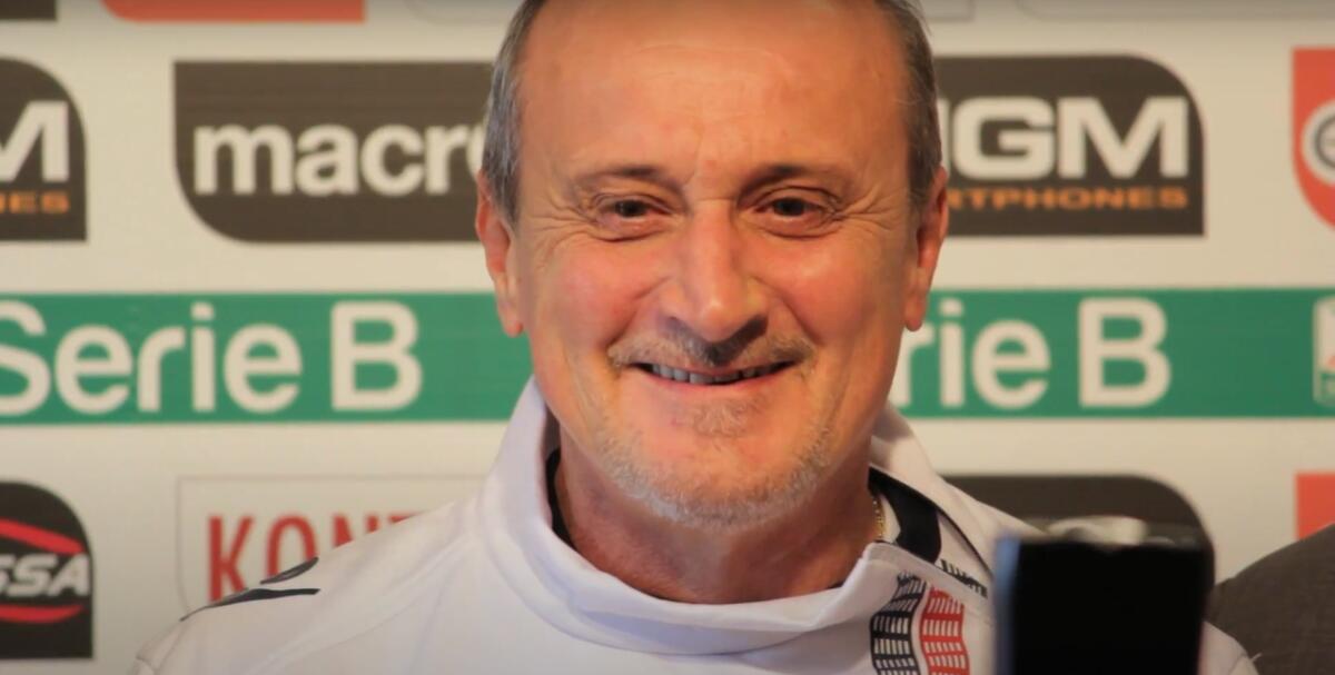 Mister pensaci tu, vicino il ritorno di Delio Rossi - Immagine in evidenza: Delio Rossi - crediti foto: canale ufficiale YouTube Bologna Fc 1909 (frame da video)