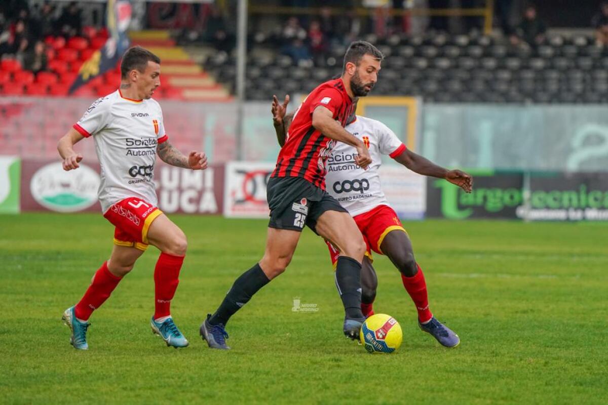 ACR Messina-Foggia, probabili formazioni e dove vederla - Immagine in evidenza: uno scatto di Foggia-ACR Messina 1-0 (Serie C - girone C 22/23) - crediti: foto di Mario Marino (RIPRODUZIONE RISERVATA)