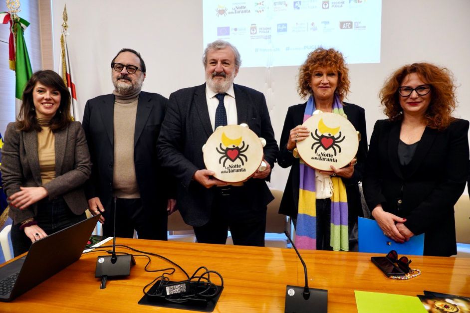 Fiorella Mannoia maestra concertatrice della Notte della Taranta a Melpignano