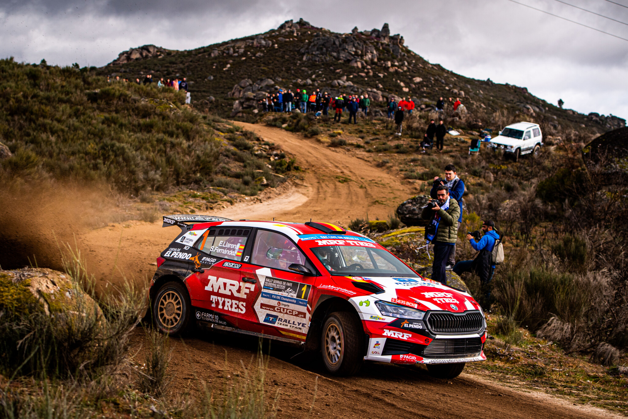 Il campione in carica Llarena in azione sulla nuova Skoda (Red Bull Content Pool)
