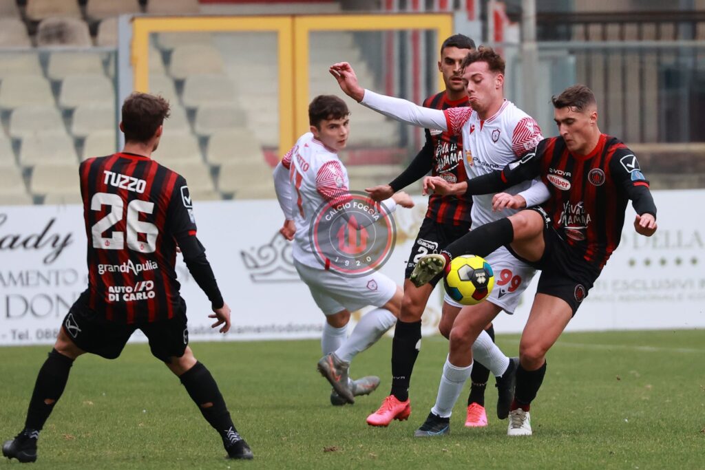 Immagine in evidenza: uno scatto di Foggia-Monterosi 1-1 (Serie C - girone C 21/22) - crediti foto: Federico Antonellis/Calcio Foggia 1920