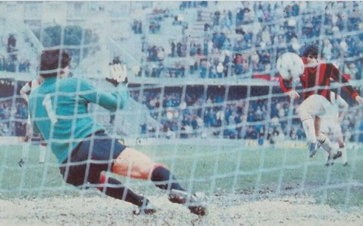 Quella volta che il Foggia batté il Milan in Serie B - La foto della rete di Tivelli in Foggia-Milan del 18 Aprile 1981. FOTO DI DOMINIO PUBBLICO - COPYRIGHT SCADUTO