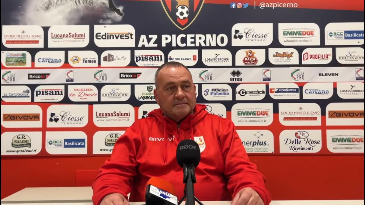 Messina, la promessa di Raciti: "Se ci salviamo..." - Immagine in evidenza: mister Ezio Raciti - crediti foto: pagina ufficiale Facebook ACR Messina (frame da video)