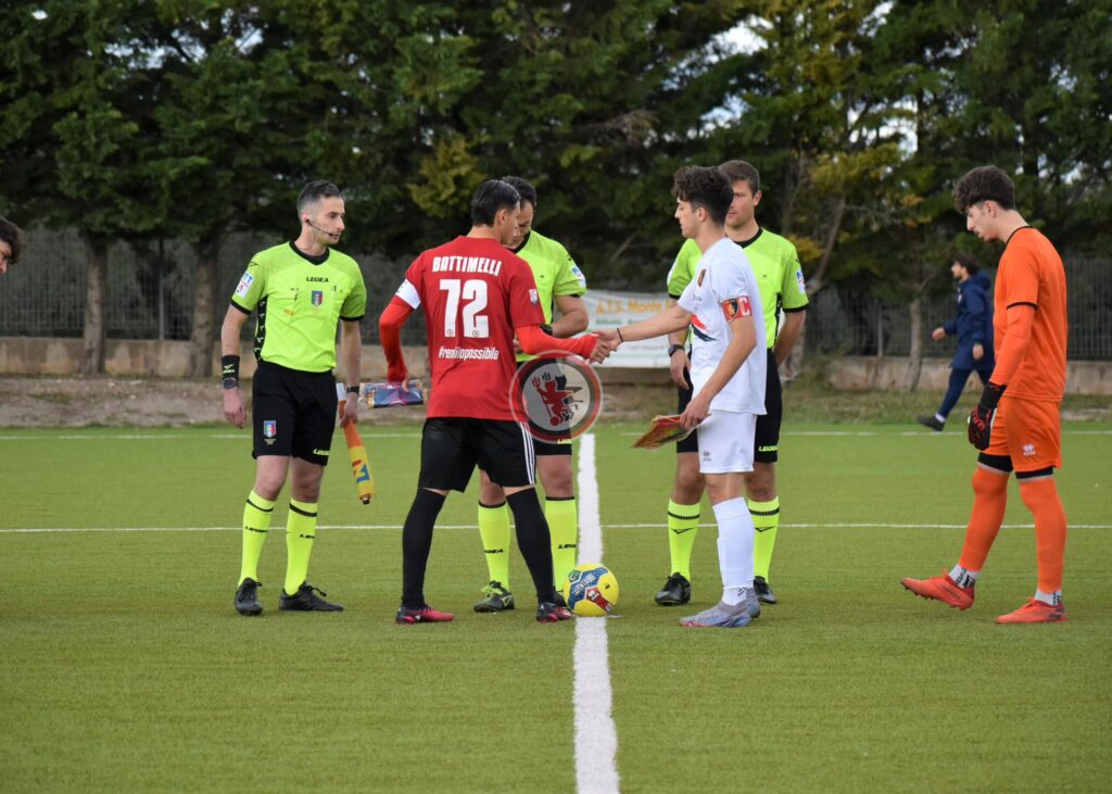 Immagine in evidenza: uno scatto di Foggia-Potenza (playoff Primavera3 22/23) - crediti foto: Calcio Foggia 1920 - Giovanile e Femminile/Luigia Spinelli