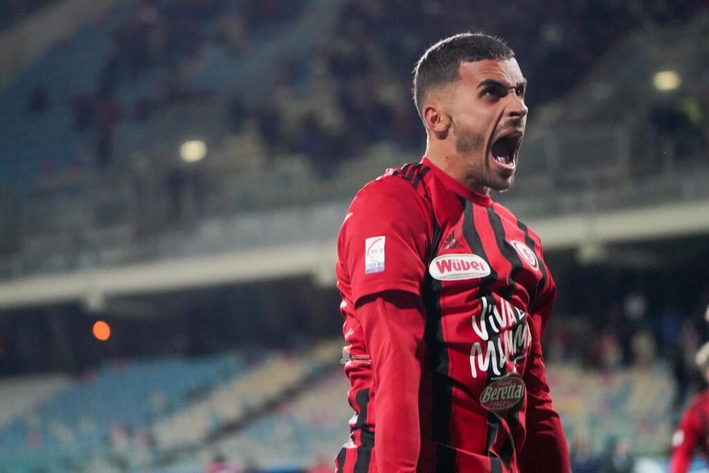 Immagine in evidenza: uno scatto di Foggia-Gelbison (Serie C - girone C 22/23) - crediti: foto di Mario Marino (RIPRODUZIONE RISERVATA)