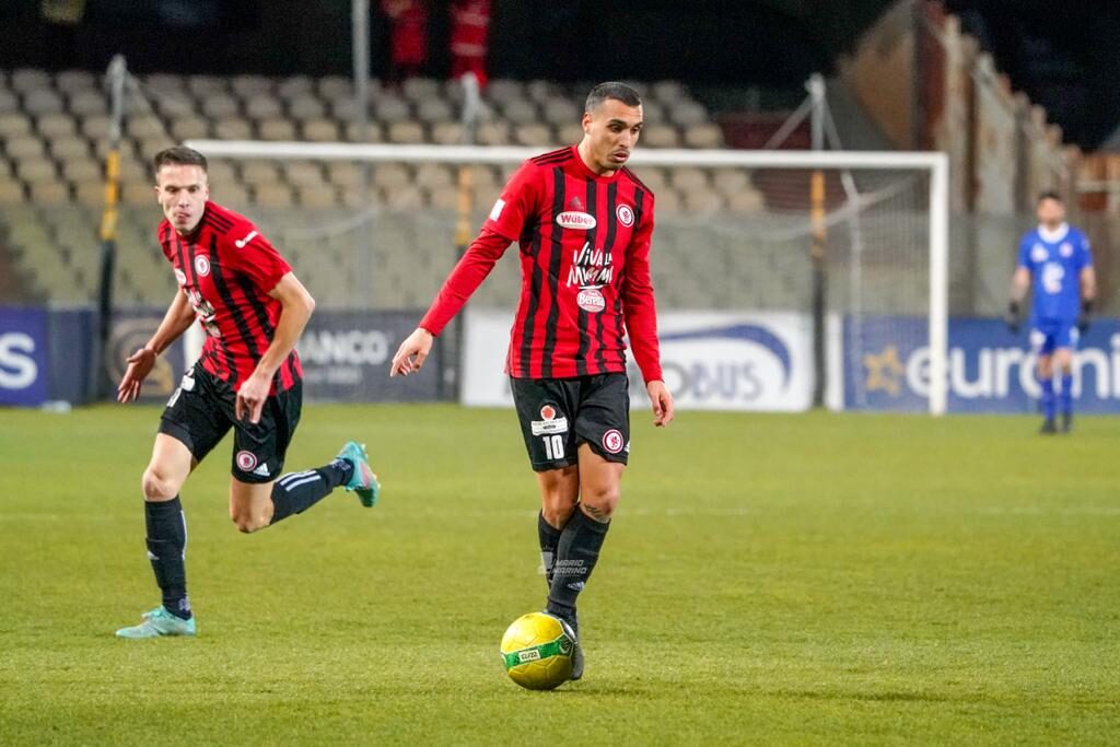 Immagine in evidenza: uno scatto di Foggia-Gelbison (Serie C - girone C 22/23) - crediti: foto di Mario Marino (RIPRODUZIONE RISERVATA)