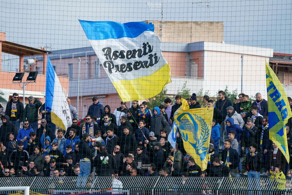 Foggia-Cerignola, divieto di trasferta per gli ospiti - Immagine in evidenza: i tifosi dell'Audace Cerignola - crediti: foto di Mario Marino (RIPRODUZIONE RISERVATA)