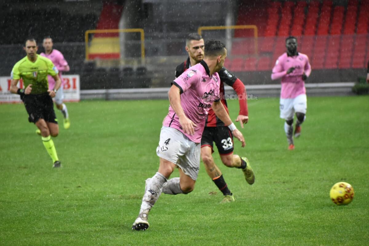 Il Palermo soffre ma resiste e sogna i playoff - Il Palermo, fotografia di Luigia Spinelli per lagoleada.it - RIPRODUZIONE RISERVATA