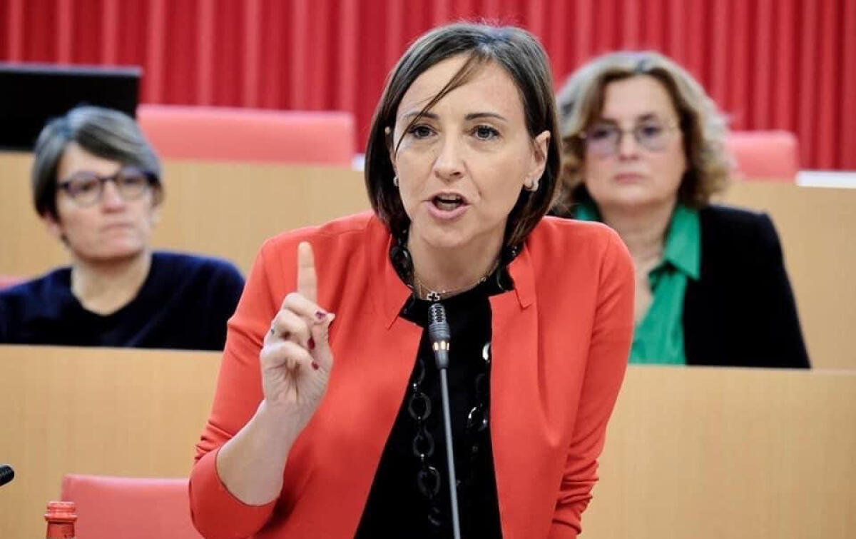 Puglia: aiuti a donne in gravidanza, la polemica non si placa - 