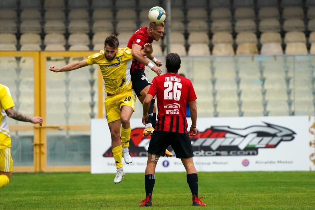 Immagine in evidenza: uno scatto di Foggia-Audace Cerignola (Serie C - girone C 22/23) - crediti: foto di Mario Marino (RIPRODUZIONE RISERVATA)