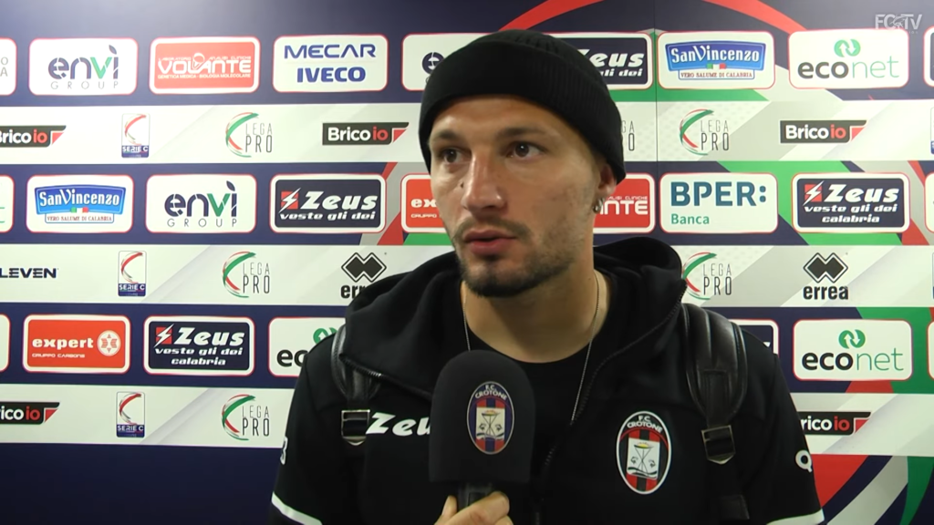 Immagine in evidenza: Vasile Mogoș - crediti foto: canale ufficiale YouTube FCTV (frame da video)