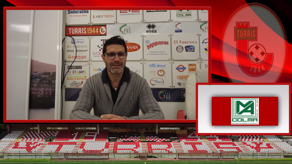 Immagine in evidenza: mister Gaetano Fontana - crediti foto: canale ufficiale YouTube Ss Turris Tv Web