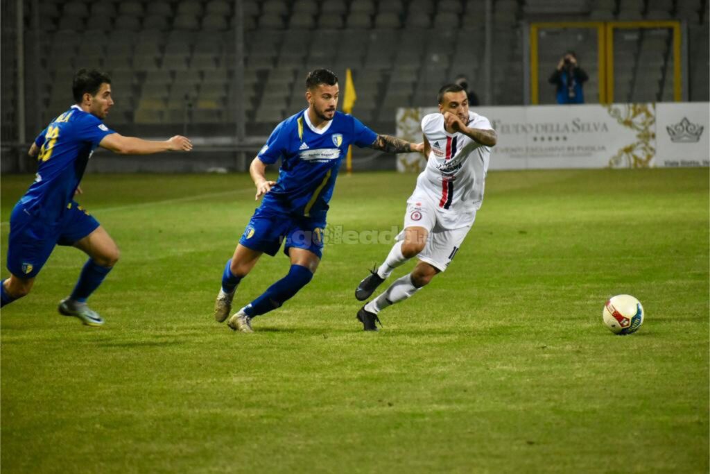 Immagine in evidenza: uno scatto di Foggia-Audace Cerignola (playoff Serie C 22/23) - crediti: foto di Luigia Spinelli (RIPRODUZIONE VIETATA)