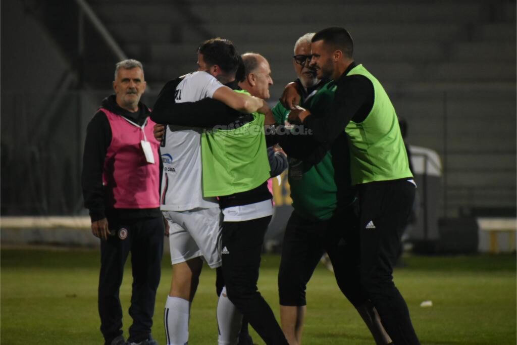 Immagine in evidenza: uno scatto di Foggia-Audace Cerignola (playoff Serie C 22/23) - crediti: foto di Luigia Spinelli (RIPRODUZIONE VIETATA)