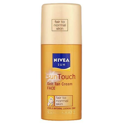 Crema Auto Abbronzante per Pelli Chiare di Nivea