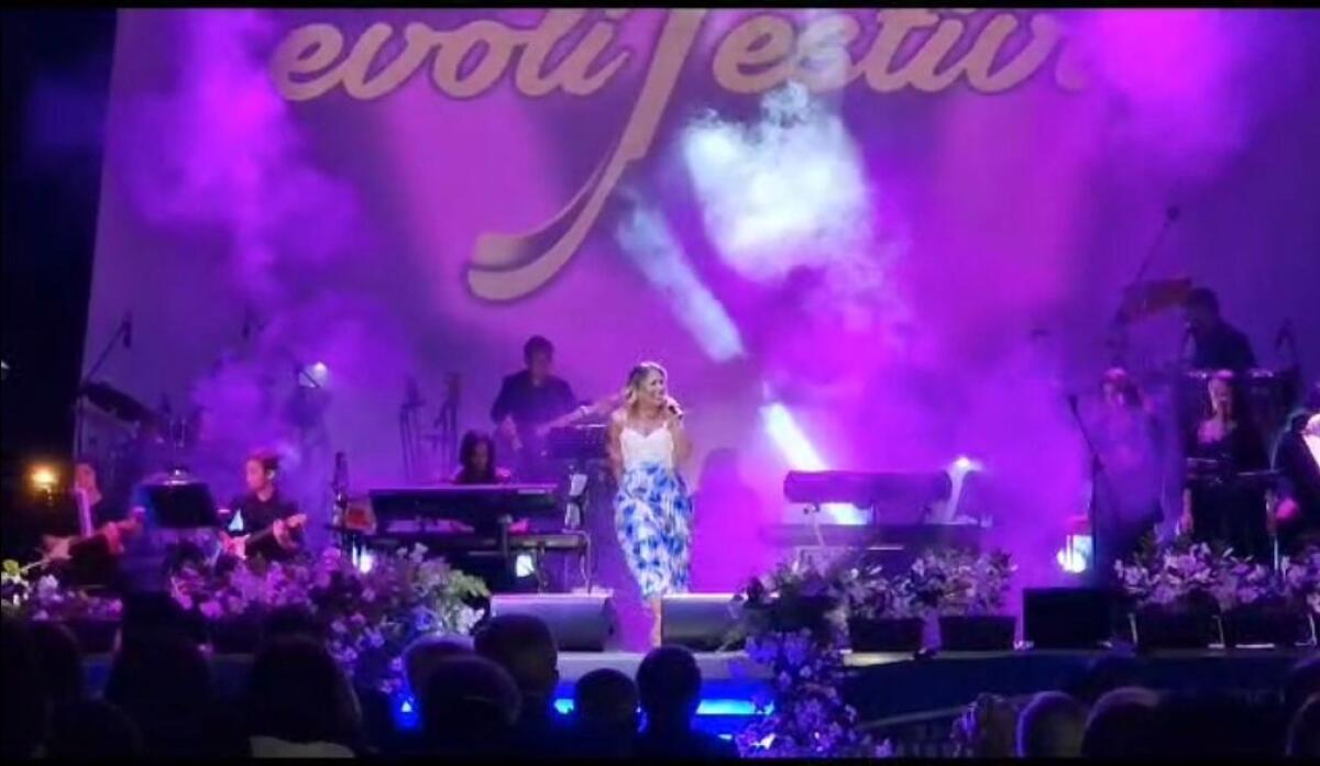 Il trionfo di Yami cantautrice da S. Giovanni Rotondo all’Evoli Festival - 